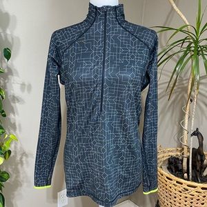 Women’s Nike Pro Half Zip Geometric Top Size L